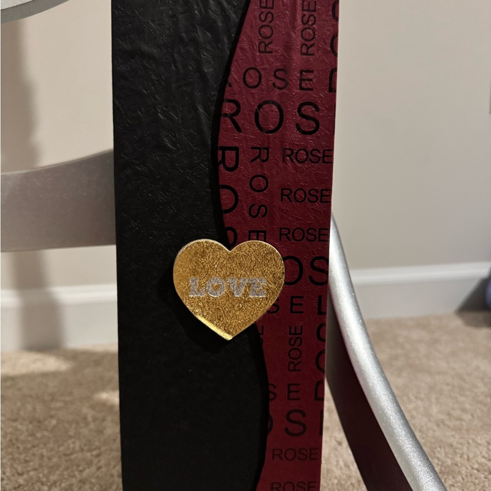 Rose Love Heart Decor